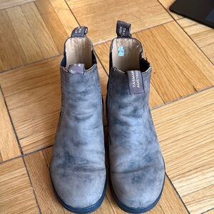 Blundstone Originals #1351 in Rustic Brown